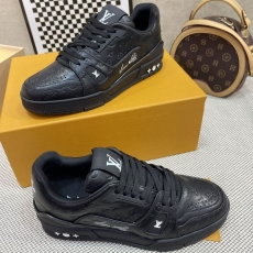 Louis Vuitton Trainer Sneaker